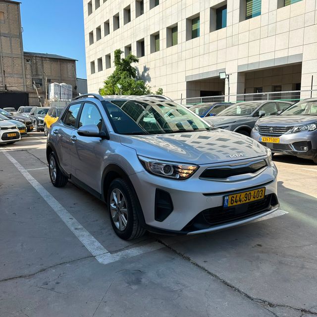 מודעת רכב קיה סטוניק 1