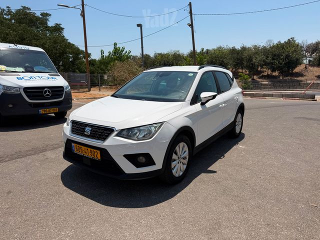 מודעת רכב סיאט ארונה