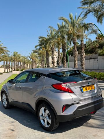 טויוטה C-HR