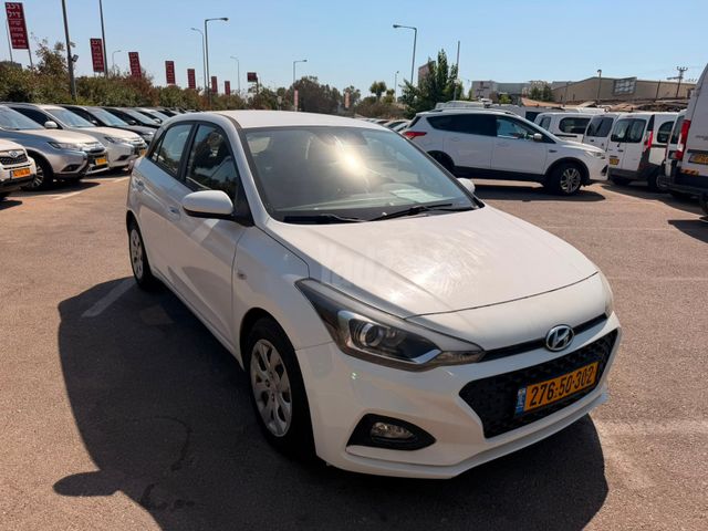 יונדאי i20