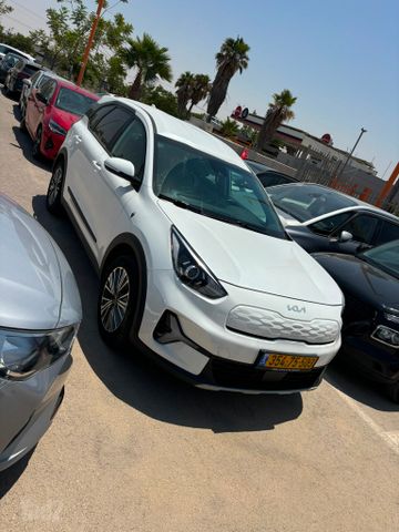 קיה נירו פלוס