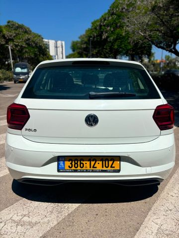 פולקסווגן פולו 
