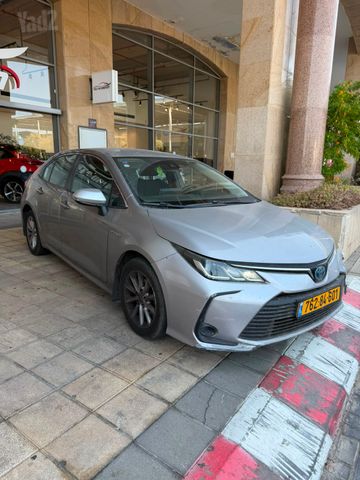 מודעת רכב טויוטה קורולה