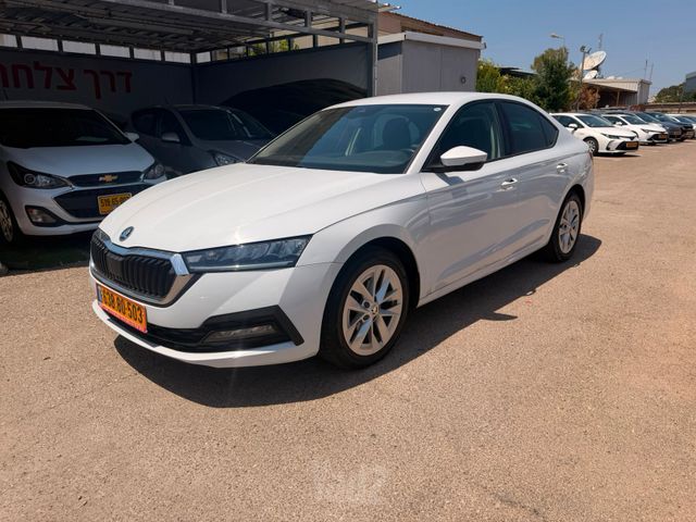סקודה אוקטביה