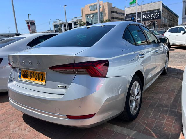 סקודה אוקטביה