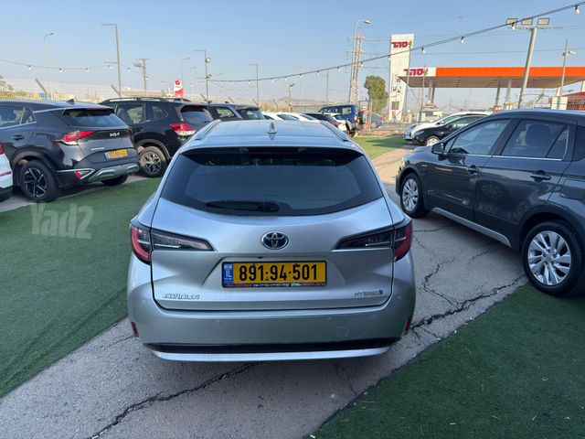 טויוטה קורולה