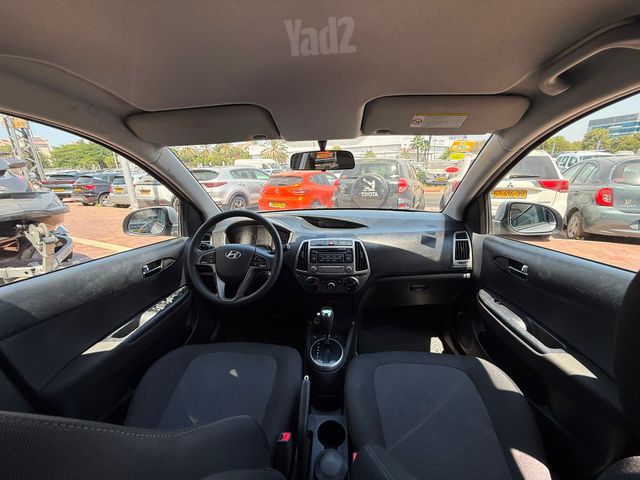 יונדאי i20
