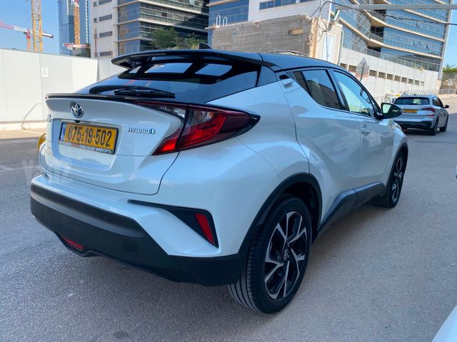 טויוטה C-HR