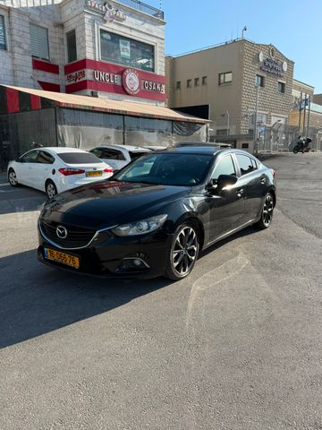 מודעת רכב מאזדה 6