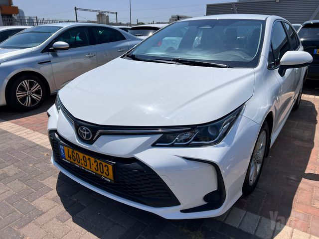 קורולה Sun היברידי אוט׳ 1.8 (98 כ״ס)