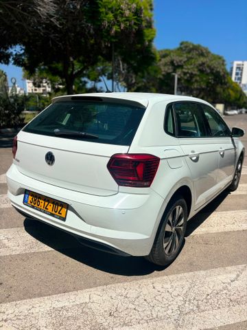 פולקסווגן פולו 