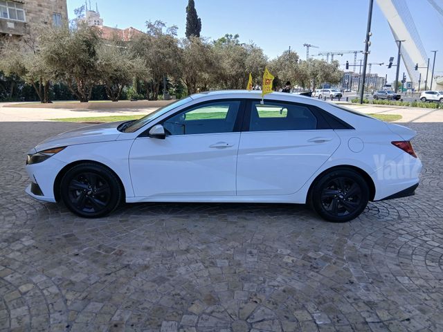יונדאי אלנטרה