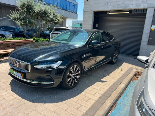 וולוו S90