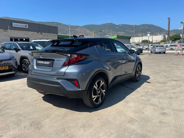 טויוטה C-HR