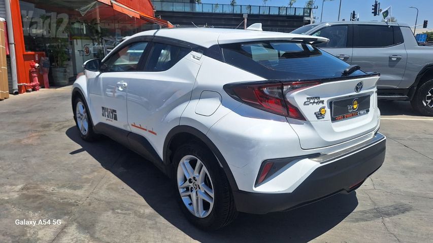 טויוטה C-HR