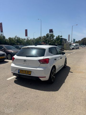 סיאט איביזה