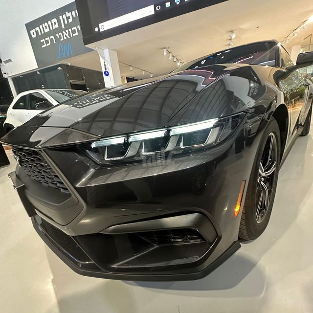 מודעת רכב פורד מוסטנג