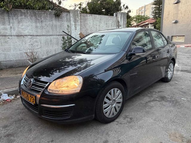 מודעת רכב פולקסווגן ג'טה