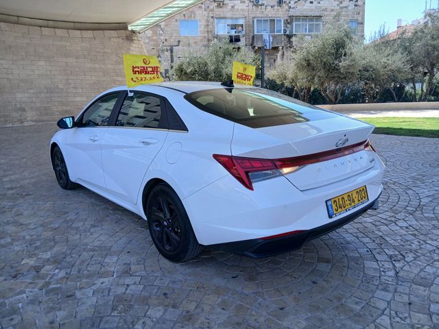 יונדאי אלנטרה