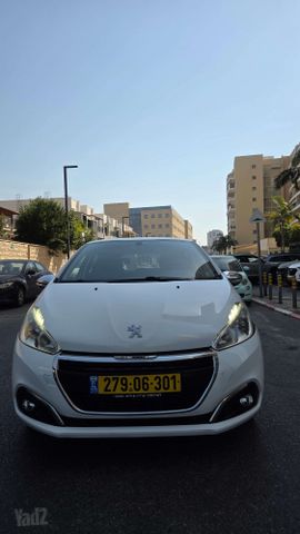 פיג'ו 208