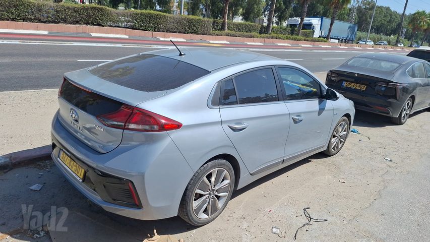 יונדאי איוניק