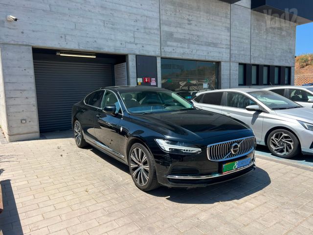 וולוו S90