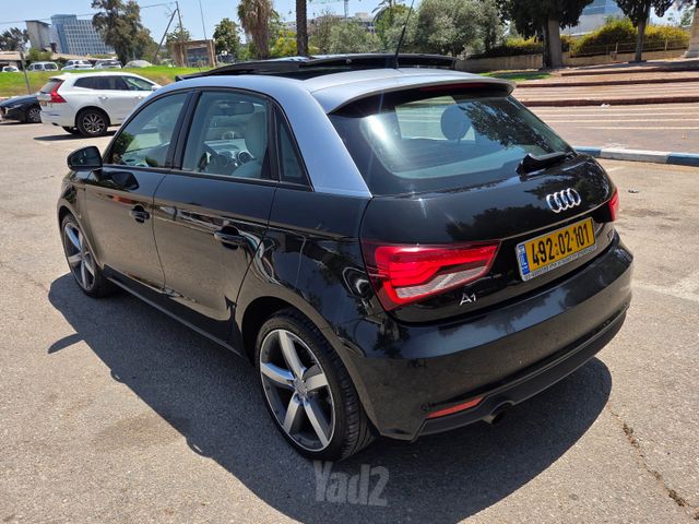 אאודי A1