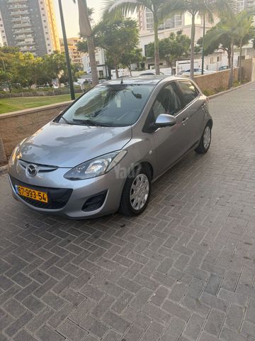מאזדה 2