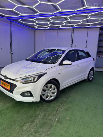 מודעת רכב יונדאי i20
