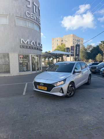 מודעת רכב יונדאי i20