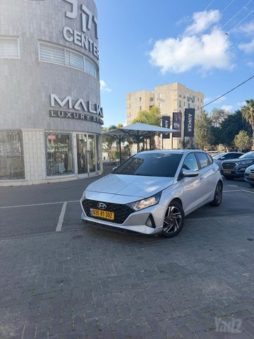 מודעת רכב יונדאי i20