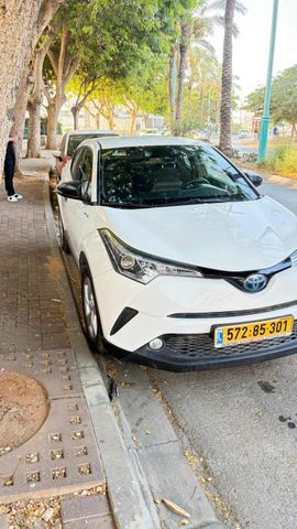 טויוטה C-HR