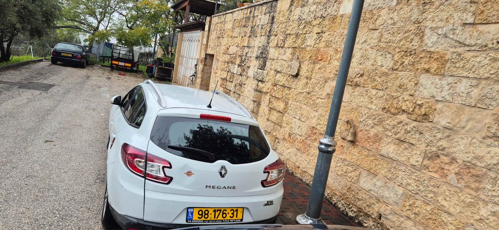 רנו מגאן