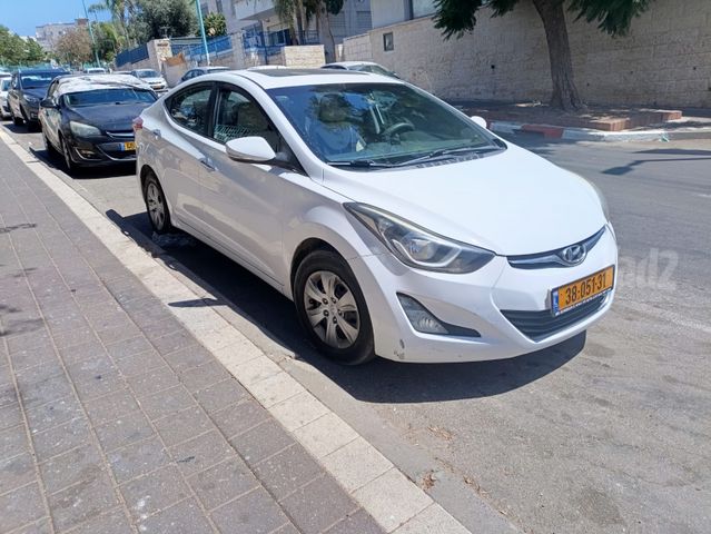 יונדאי I35