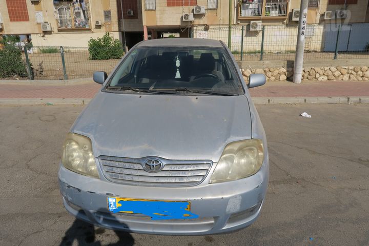 טויוטה קורולה