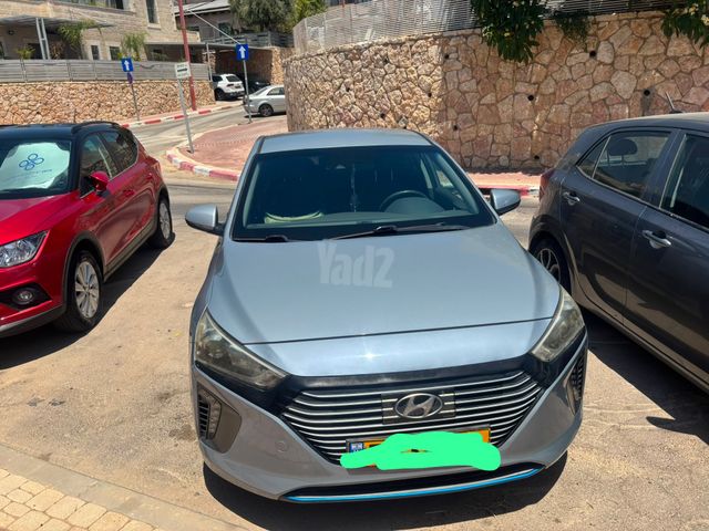 מודעת רכב יונדאי איוניק