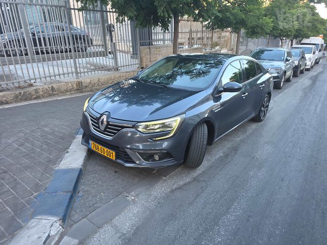 רנו מגאן
