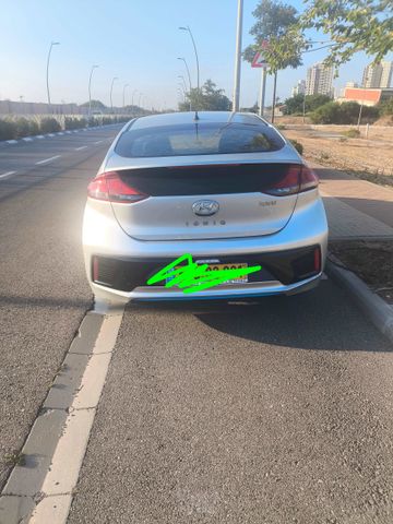 יונדאי איוניק