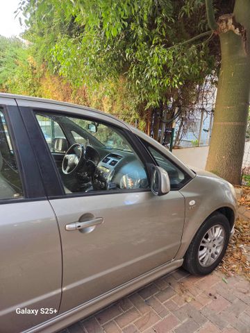 סוזוקי SX4