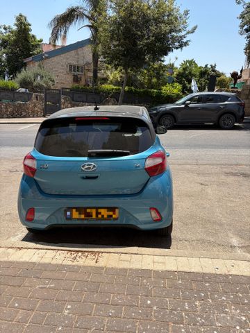 יונדאי i10