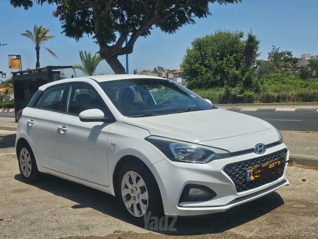 מודעת רכב יונדאי i20