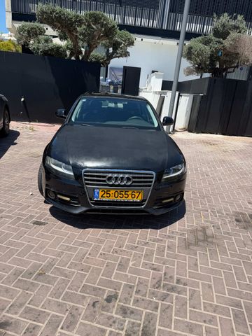 אאודי A4