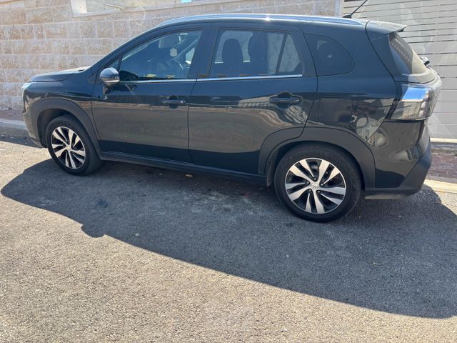 מודעת רכב סוזוקי S-Cross