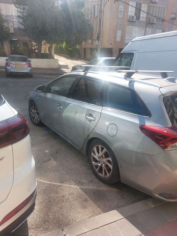 טויוטה אוריס