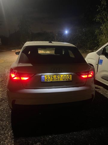 אאודי A1