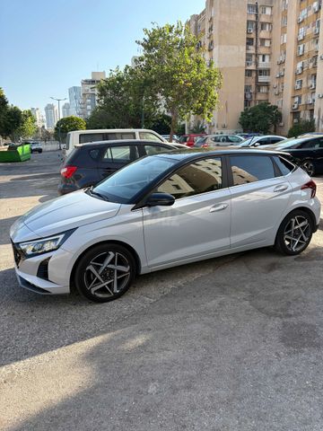 יונדאי i20
