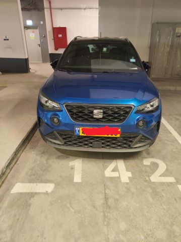 סיאט ארונה