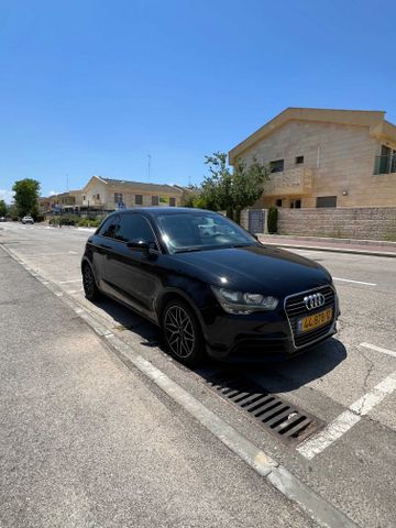 אאודי A1