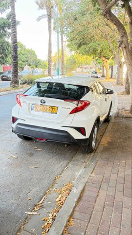 טויוטה C-HR