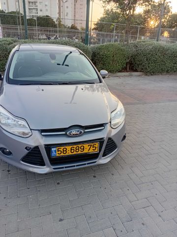 פורד פוקוס